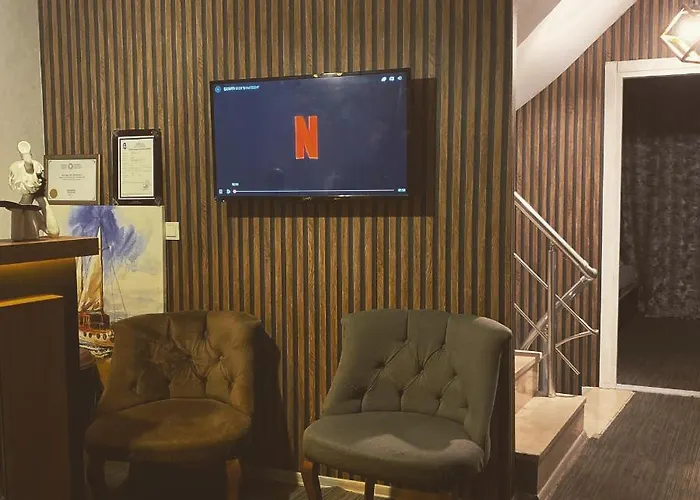 Eyüp Kral Small Suit İstanbul